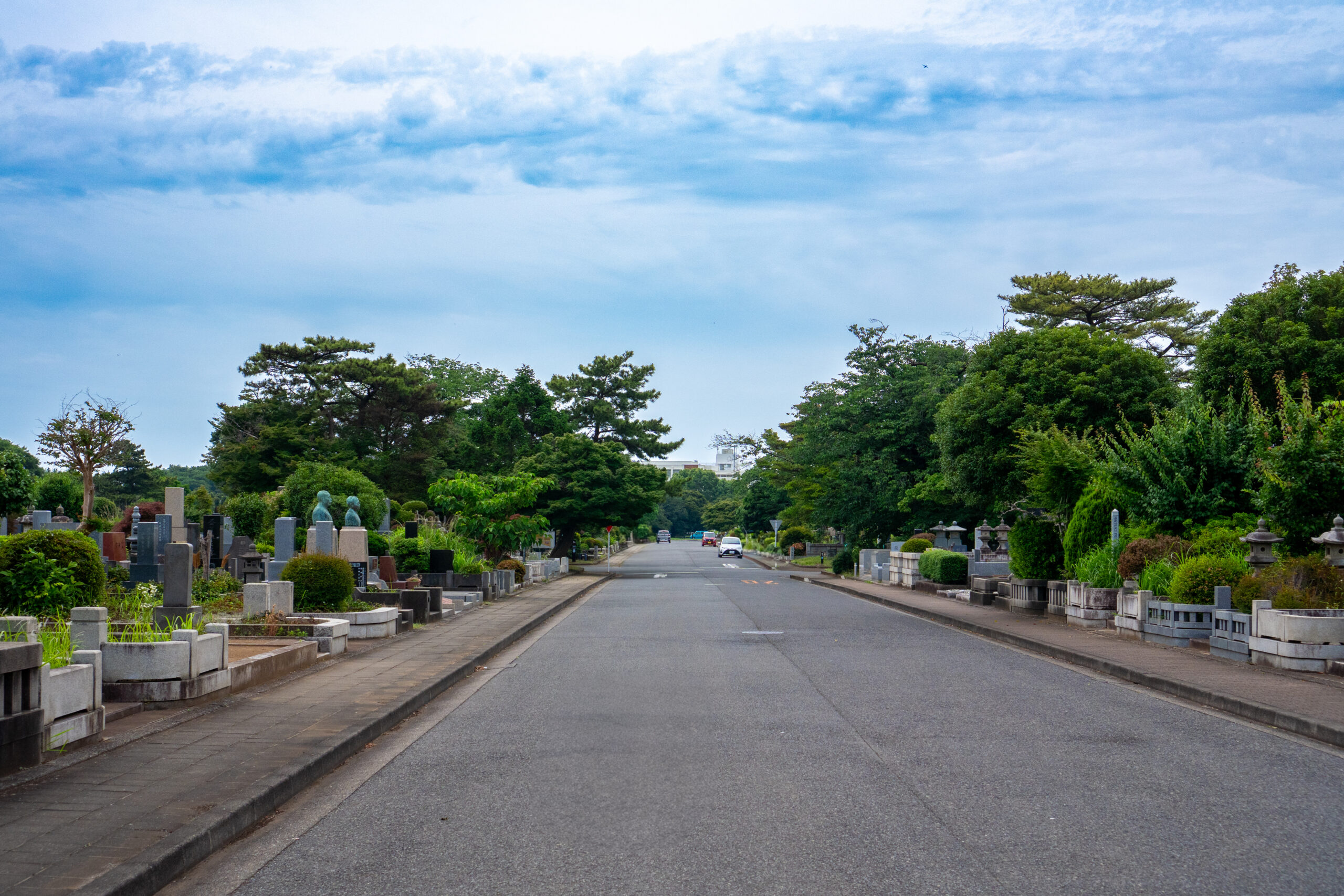八柱霊園